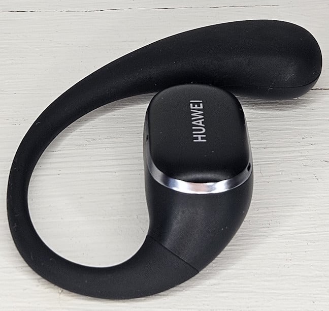 HUAWEI FreeArc memiliki desain berbentuk C
